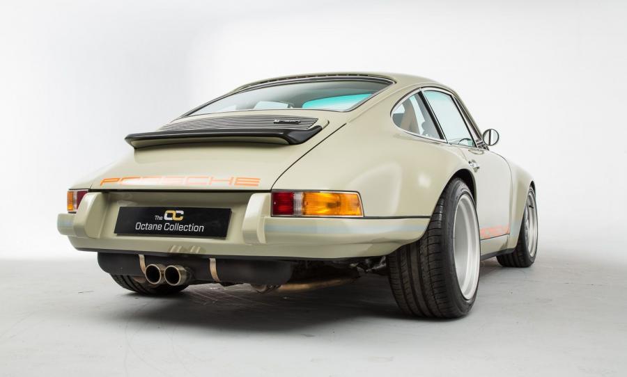  Porsche 911 Restomod by Theon 2016 года  (фото 25 из 40)